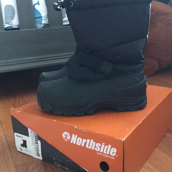Northside Other - Frosty Northside snow shoes